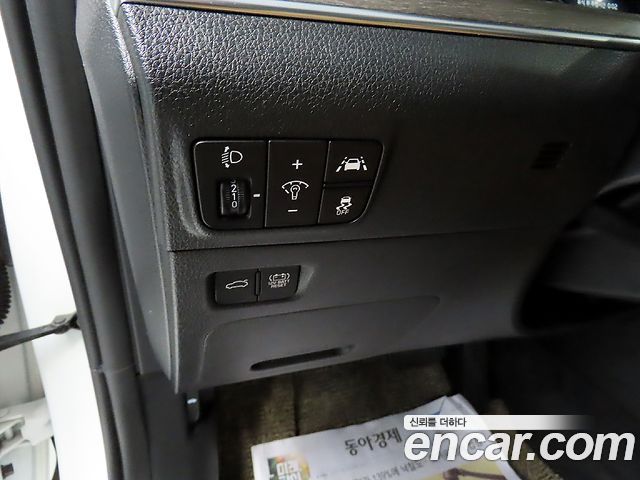 Kia K5 Hybrid (III) Noblesse 2021 — фото 17