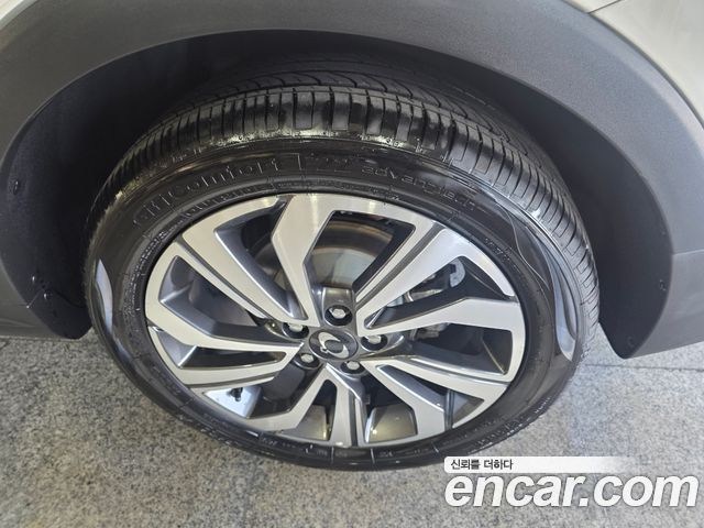 KG Mobility (SsangYong) Very New Tivoli Gasoline 1.5 2WD V3 2021 — фото 21