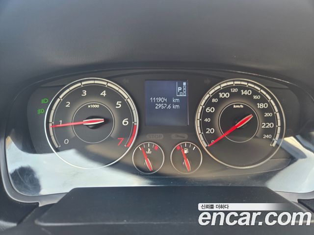 Renault Korea SM5 Platinum LPLi LE Standard 2014 — фото 17