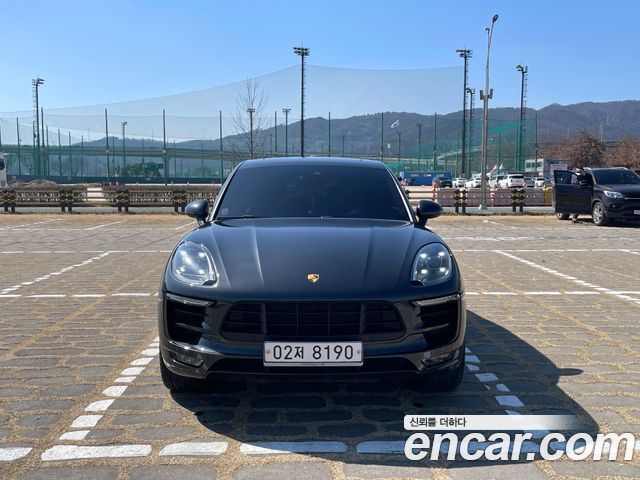 Porsche Macan 3.0 GTS 95B