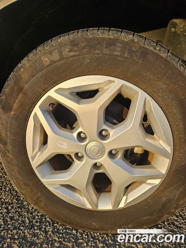 KG Mobility (SsangYong) Rexton Sports Diesel 2.2 4WD Prestige 2023 — фото 8