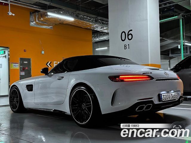 Mercedes-Benz AMG GT 4.0 C Roadster 2021 — фото 5