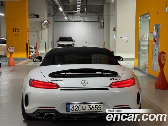 Mercedes-Benz AMG GT 4.0 C Roadster 2021 — фото 7
