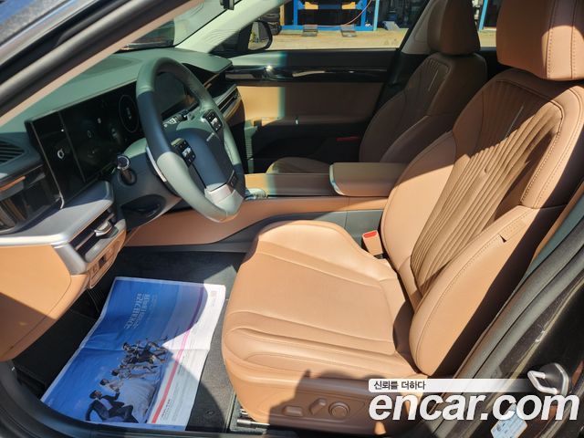 Hyundai Grandeur (GN7) 2,5 Gasoline 2WD Premium 2025 — фото 15