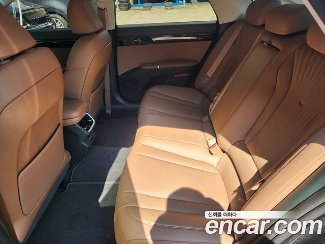 Hyundai Grandeur (GN7) 2,5 Gasoline 2WD Premium 2025 — фото 16