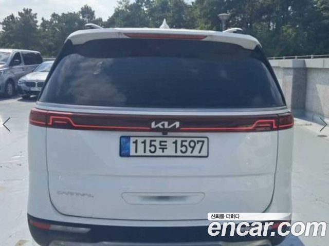 Kia Carnival (IV) Gasoline 9-Seater Signature 2022 — фото 4