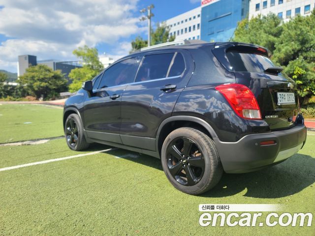 Chevrolet Trax 1.4 Perfect Black 2016 — фото 8