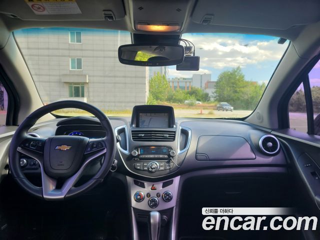 Chevrolet Trax 1.4 Perfect Black 2016 — фото 17
