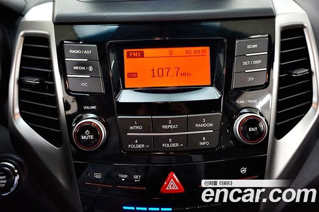KG Mobility (SsangYong) Tivoli VX 2WD 2016 — фото 16