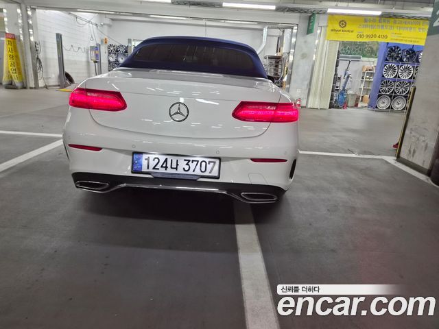 Mercedes-Benz E-Class (W213) E220d Cabriolet 2020 — фото 16