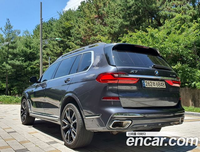 BMW X7 (G07) xDrive 40i M Sport 6STR 2021 — фото 2