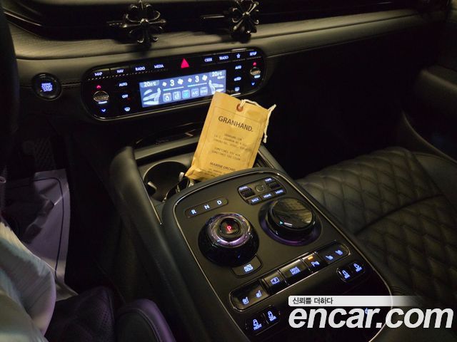 Genesis G90 (RS4) Gasoline 3.5 Turbo e-S/C AWD Black 2025 — фото 23