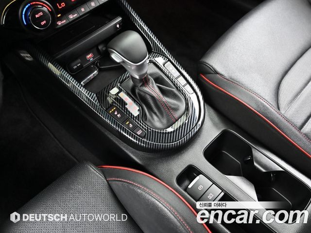 Kia K3 (II) 1.6 Turbo GT 5Door Signature 2022 — фото 9