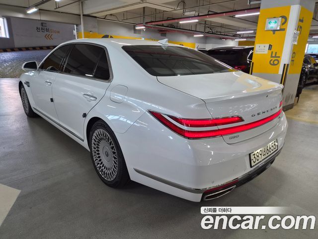 Genesis G90 3.8 AWD Prestige 2021 — фото 2