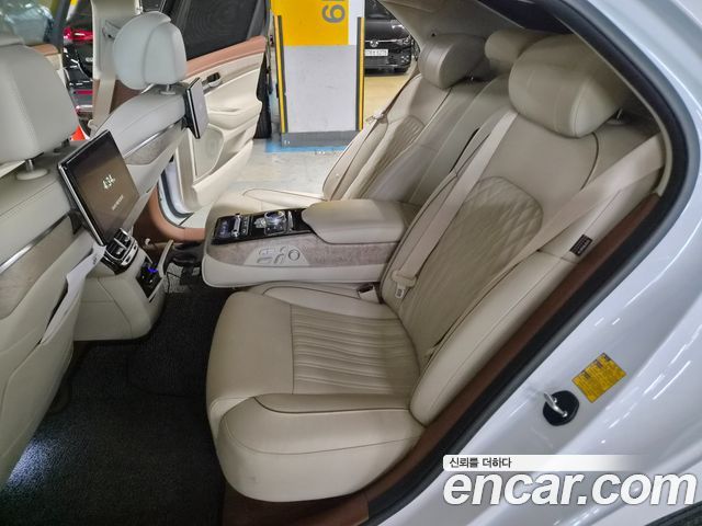 Genesis G90 3.8 AWD Prestige 2021 — фото 15