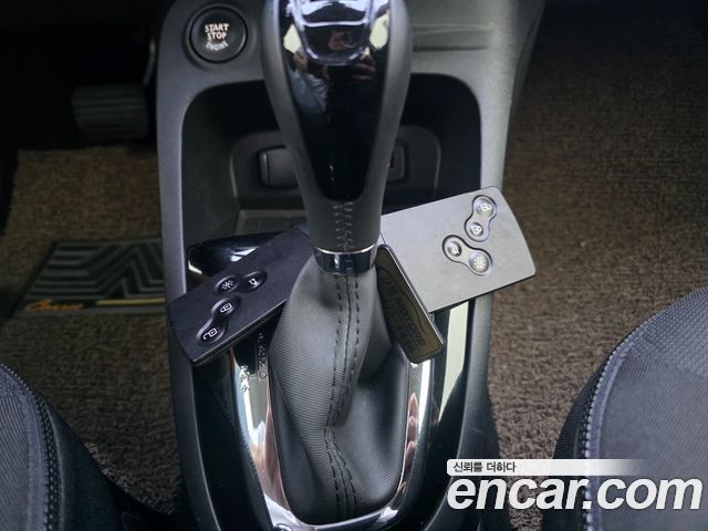 Renault Korea QM3 RE 2014 — фото 9