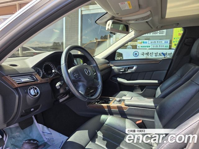 Mercedes-Benz E-Class (W212) E300 Elegance 2013 — фото 3