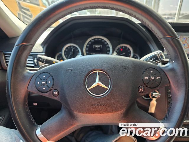 Mercedes-Benz E-Class (W212) E300 Elegance 2013 — фото 17