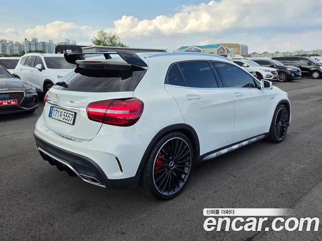 Mercedes-Benz GLA-Class (X156) GLA45 AMG 4MATIC 2019 — фото 4