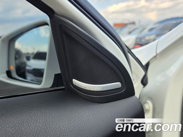 Mercedes-Benz GLA-Class (X156) GLA45 AMG 4MATIC 2019 — фото 20
