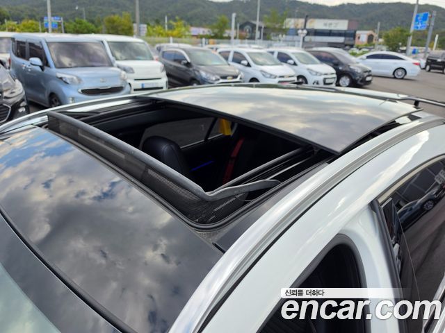 Mercedes-Benz GLA-Class (X156) GLA45 AMG 4MATIC 2019 — фото 24