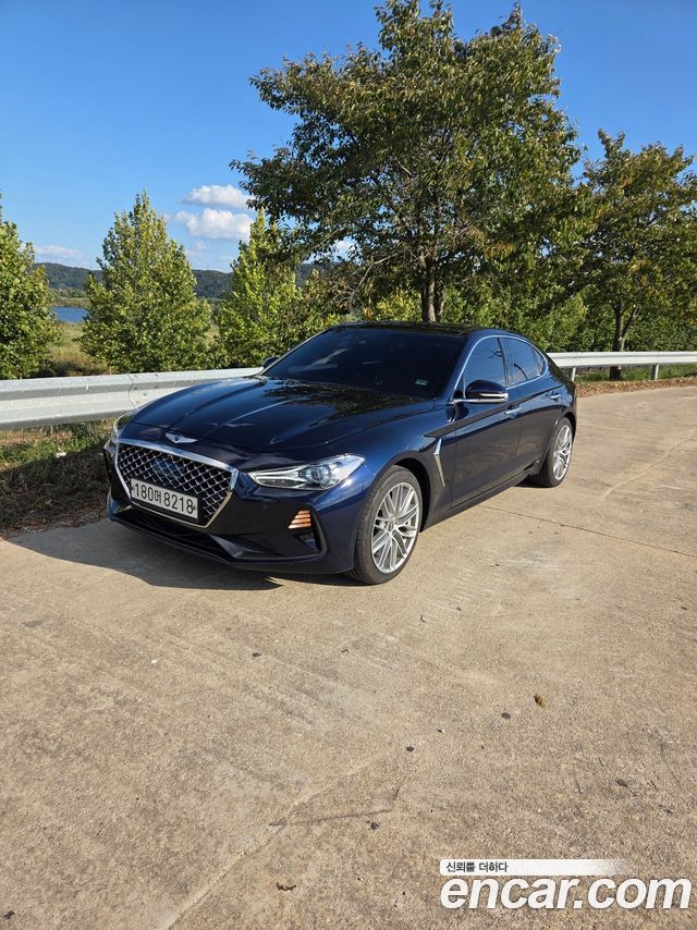 Genesis G70 2.0T AWD Elite
