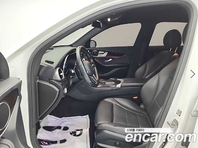 Mercedes-Benz GLC-Class (X253) GLC300 4MATIC 2020 — фото 15