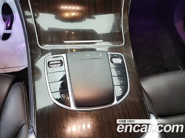 Mercedes-Benz GLC-Class (X253) GLC300 4MATIC 2020 — фото 21