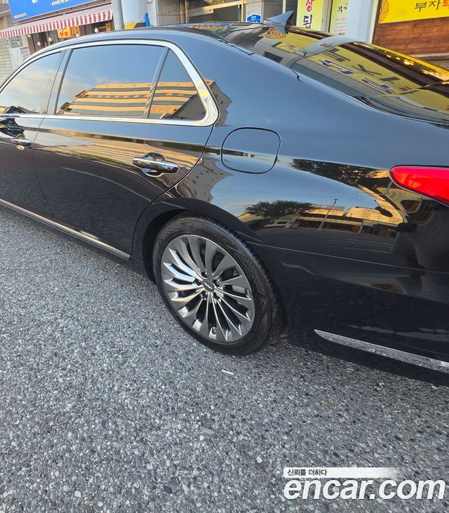 Genesis EQ900 3.8 GDI AWD Prestige 2016 — фото 5