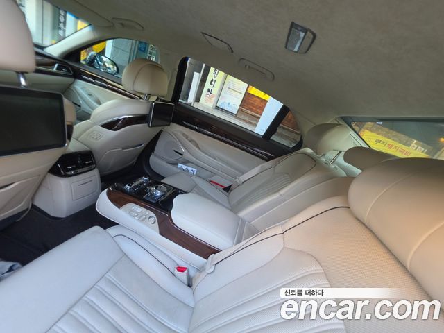 Genesis EQ900 3.8 GDI AWD Prestige 2016 — фото 14