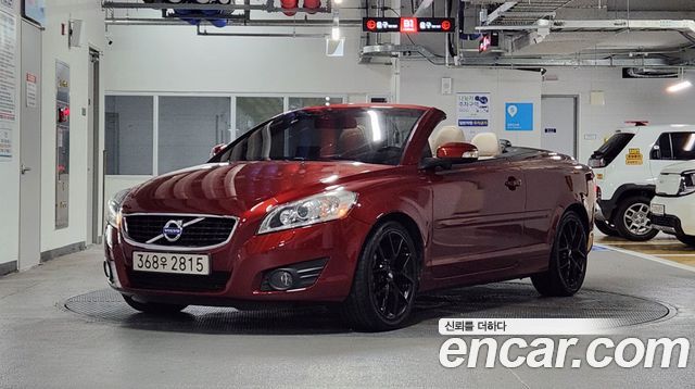 Volvo C70 CONVERTIBLE 2nd 2012 — фото 1
