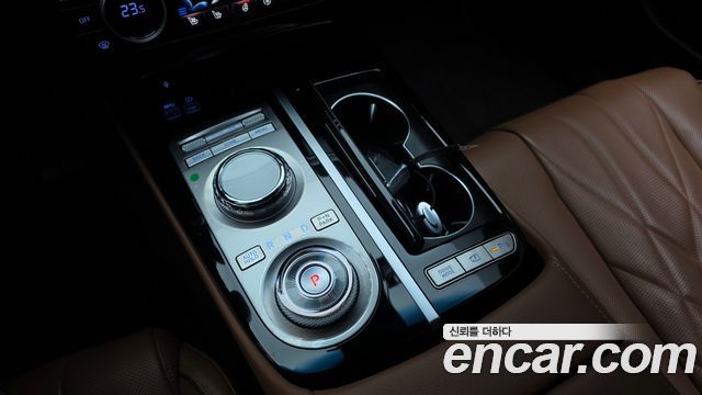 Genesis G80 (RG3) Gasoline 2.5 Turbo AWD 2023 — фото 9