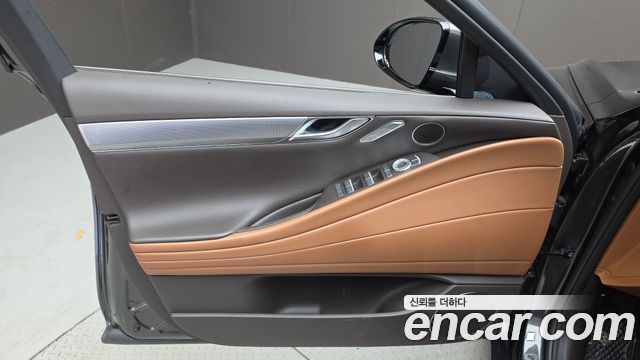 Genesis G80 (RG3) Gasoline 2.5 Turbo AWD 2023 — фото 24