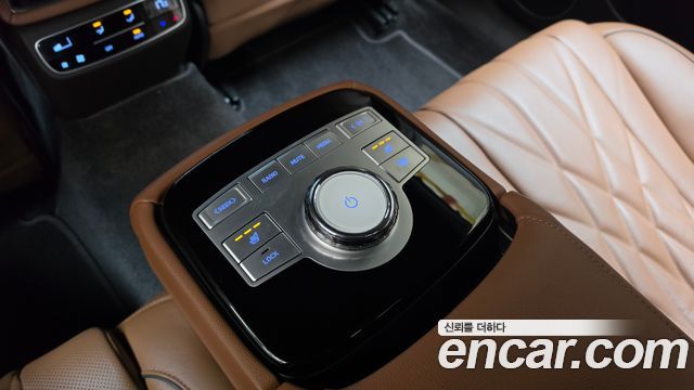 Genesis G80 (RG3) Gasoline 2.5 Turbo AWD 2023 — фото 34