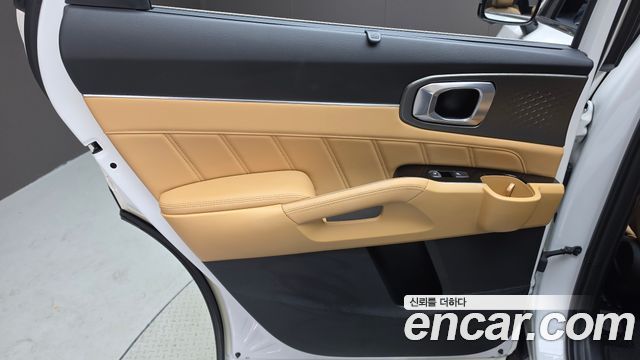 Kia Sorento (IV) Gasoline 2.5T 4WD Noblesse 2023 — фото 25