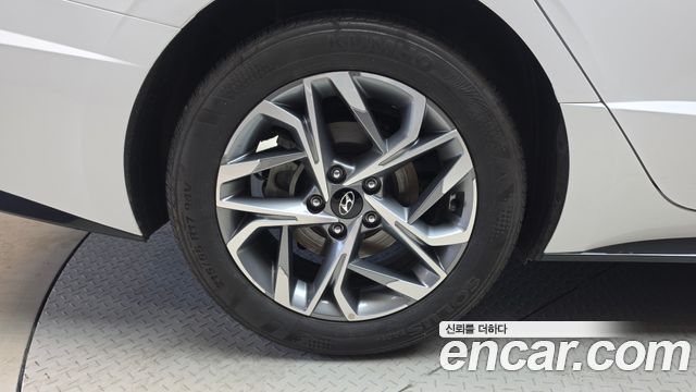 Hyundai Sonata (DN8) 2.0 Premium Plus 2023 — фото 5