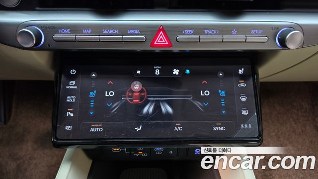 Hyundai Grandeur (GN7) 2,5 Gasoline 2WD Calligraphy 2023 — фото 17