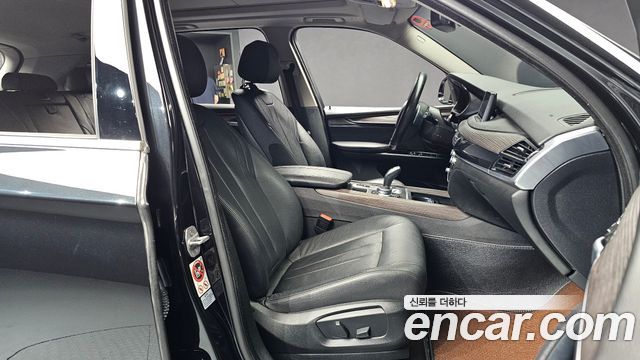 BMW X5 (F15) xDrive 30d 2017 — фото 11