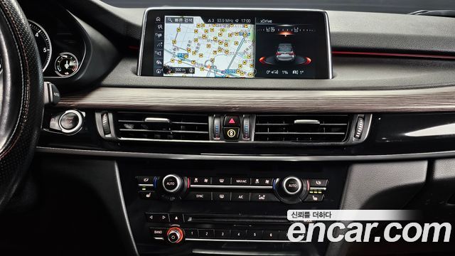 BMW X5 (F15) xDrive 30d 2017 — фото 14