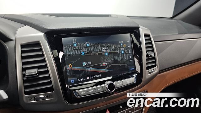 KG Mobility (SsangYong) Rexton Sports Diesel 2.2 4WD Noblesse 2019 — фото 19