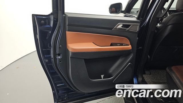 KG Mobility (SsangYong) Rexton Sports Diesel 2.2 4WD Noblesse 2019 — фото 31