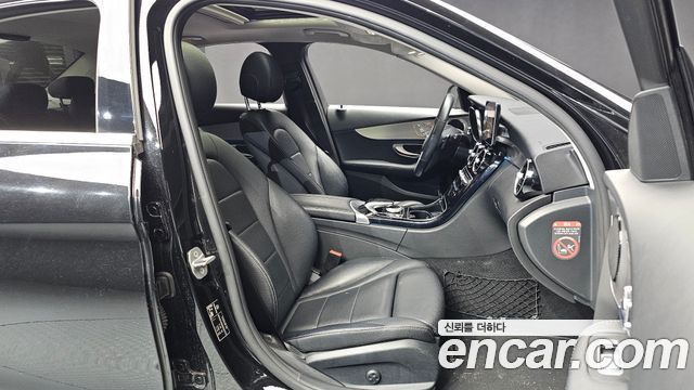 Mercedes-Benz C-Class (W205) C220 d Avantgarde 2017 — фото 12