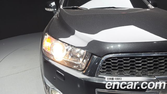 Chevrolet Captiva 4WD LTZ 2012 — фото 22