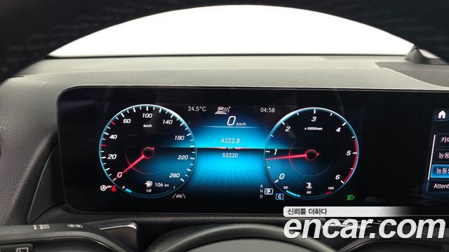 Mercedes-Benz GLB-Class (X247) GLB200 d 2021 — фото 8