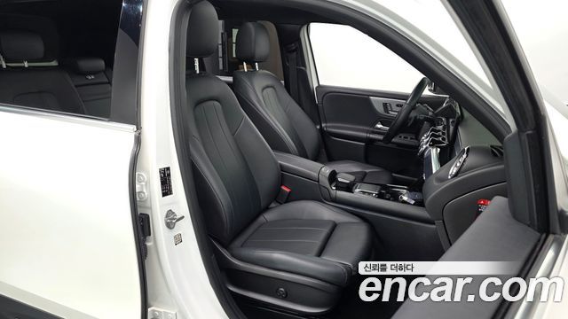Mercedes-Benz GLB-Class (X247) GLB200 d 2021 — фото 15