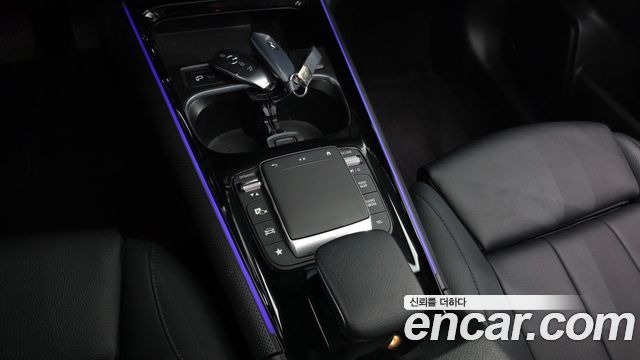 Mercedes-Benz GLB-Class (X247) GLB200 d 2021 — фото 21