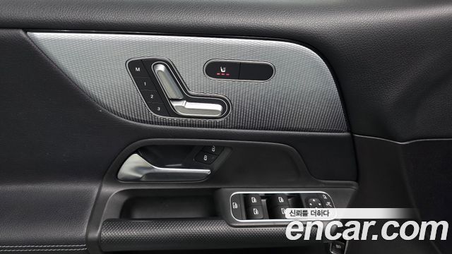 Mercedes-Benz GLB-Class (X247) GLB200 d 2021 — фото 22