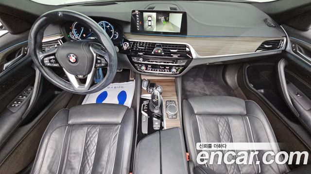 BMW 5 Series (G30) 530i xDrive M Sport Package Plus 2018 — фото 7