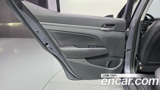Hyundai Avante (AD) 1.6 GDI Value Plus 2018 — фото 31