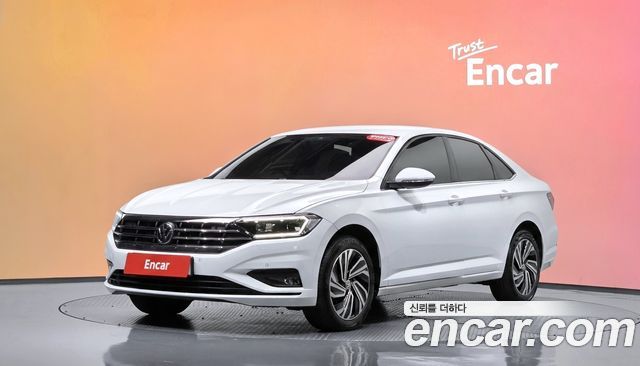 Volkswagen Jetta (VII) 1.4 TSI Premium 2021 — фото 1